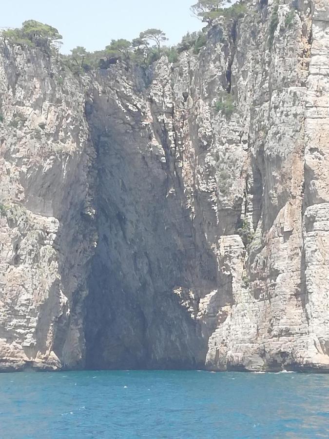 Brezza Di Mare Gaeta B&B Екстериор снимка